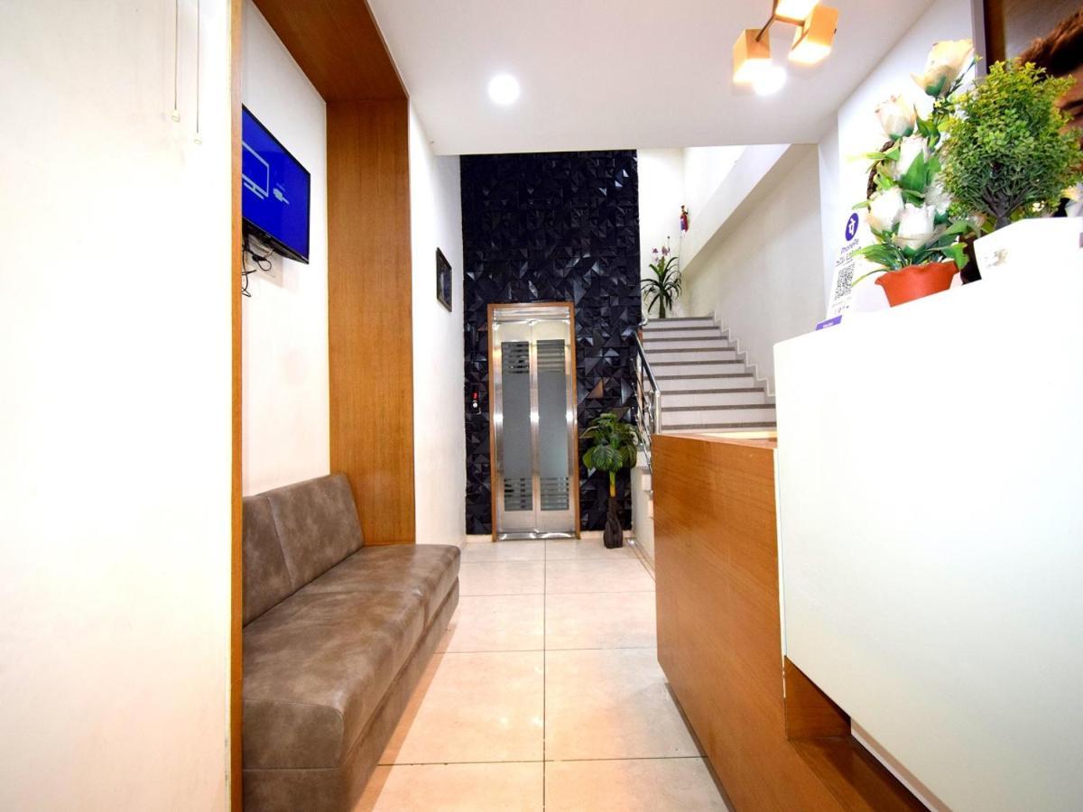 Hotel Embassy Kalol Bagian luar foto